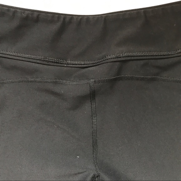 Nike Black Crop Capri Active Leggings Medium - Picture 4 of 11
